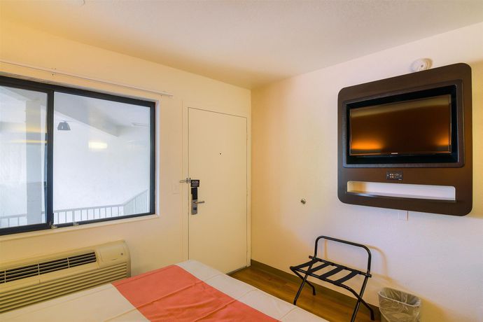 Imagen de la habitación del Motel Vagabond Inn Camarillo. Foto 6