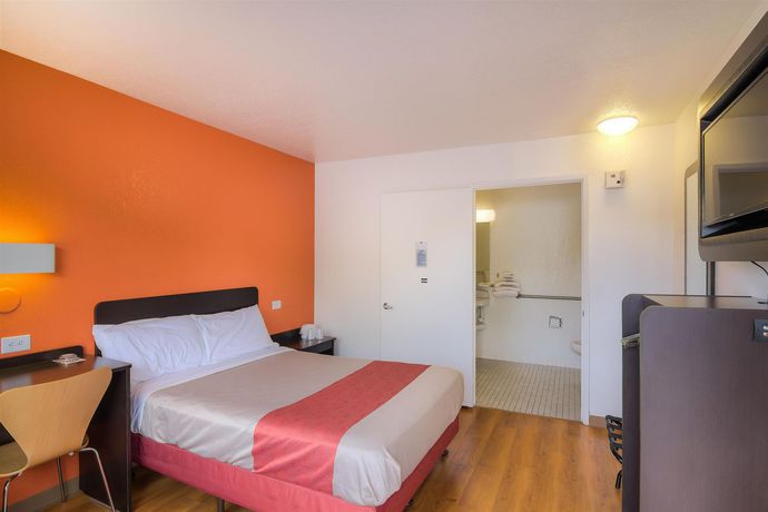 Imagen de la habitación del Motel Vagabond Inn Camarillo. Foto 12