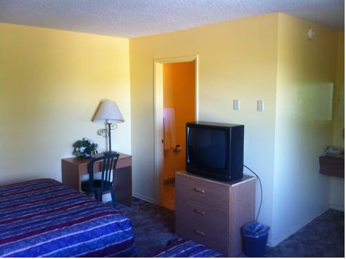 Imagen de la habitación del Motel Value, Vancouver. Foto 4