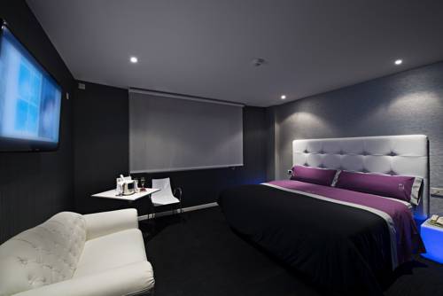 Imagen de la habitación del Motel Venus La Coruña. Foto 2