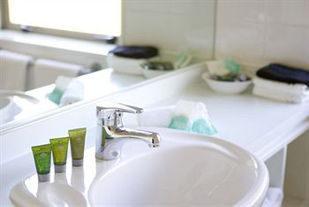 Imagen de los exteriores del Motel Village, Havelock North. Foto 16