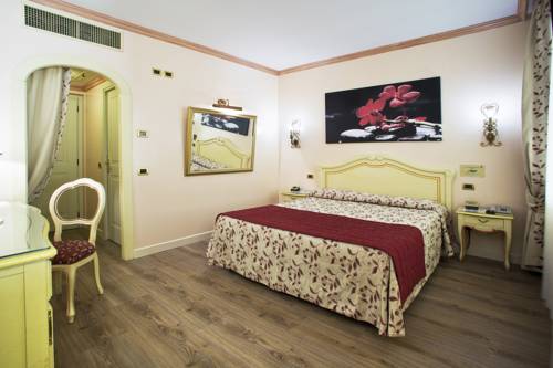 Imagen general del Motel Vip's Luxury Accommodation and Spa. Foto 1