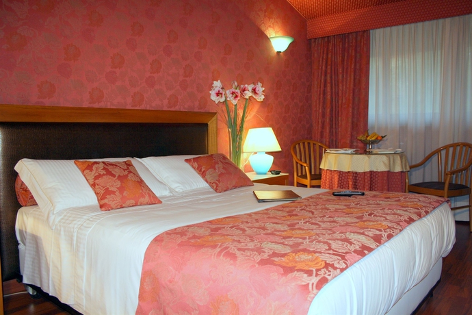 Imagen de la habitación del Motel Visconteo. Foto 13