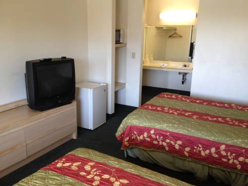 Imagen de la habitación del Motel Vista Inn, Escondido. Foto 6