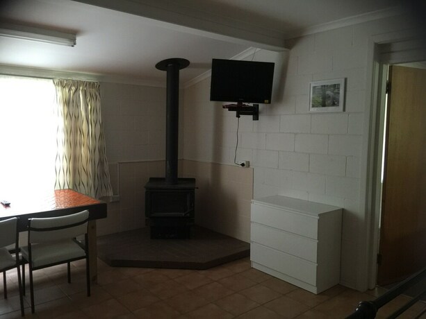 Imagen de la habitación del Motel Warrumbungles Mountain. Foto 23