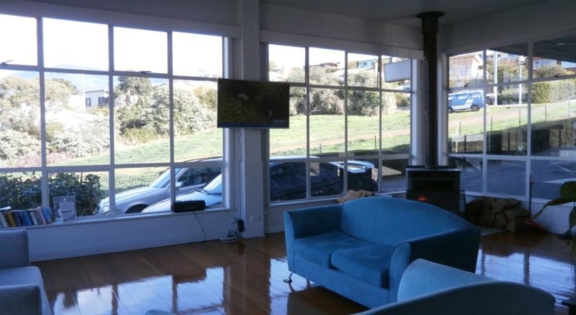 Imagen de los interiores del Motel Waterfront Lodge. Foto 14