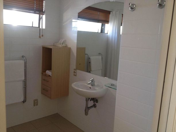 Imagen de la habitación del Motel Waves. Foto 2