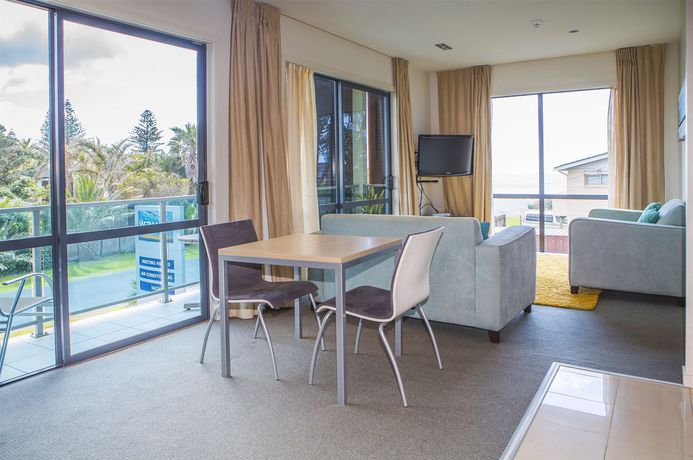 Imagen de los interiores del Motel Waves. Foto 11