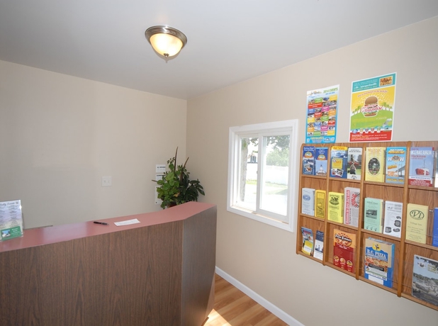 Imagen de los interiores del Motel Wayside. Foto 11