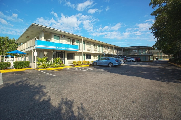 Imagen general del Motel West Ashley Inn. Foto 1