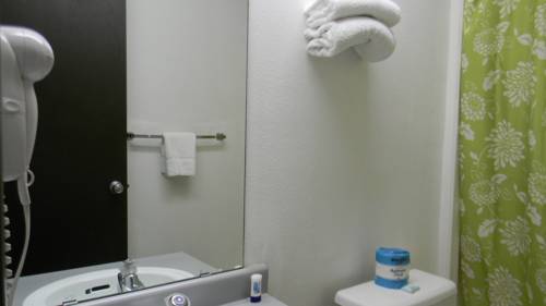 Imagen de la habitación del Motel West, Bend. Foto 11