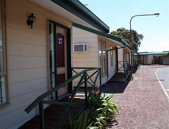 Imagen de los exteriores del Motel West City, Melbourne. Foto 10