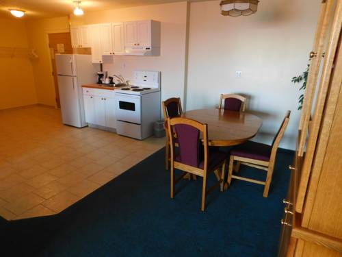 Imagen de la habitación del Motel Western Budget & Suites #3 Leduc/nisku. Foto 3