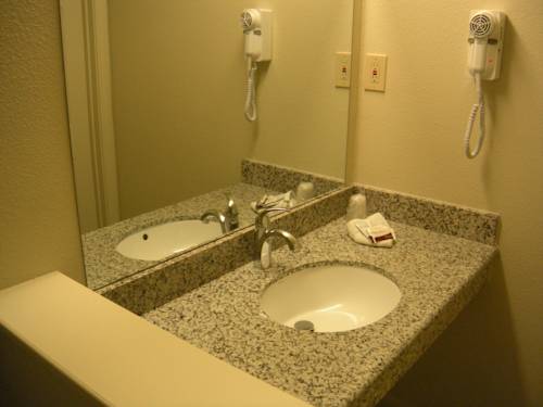 Imagen de la habitación del Motel Western, Salinas. Foto 4