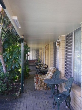 Imagen de los exteriores del Motel White Lanterns, Miami. Foto 5