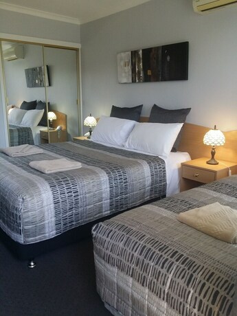 Imagen de la habitación del Motel White Manor. Foto 33