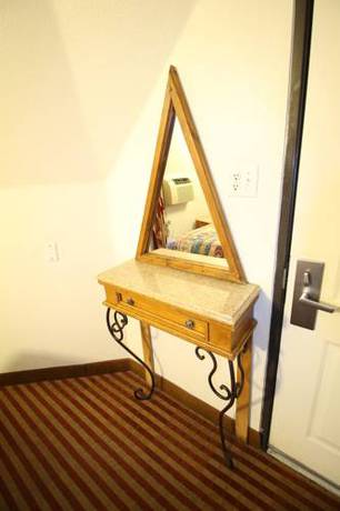 Imagen de la habitación del Motel Wigwam, San Bernardino. Foto 3