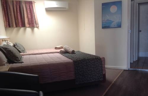 Imagen de la habitación del Motel Winchester. Foto 4