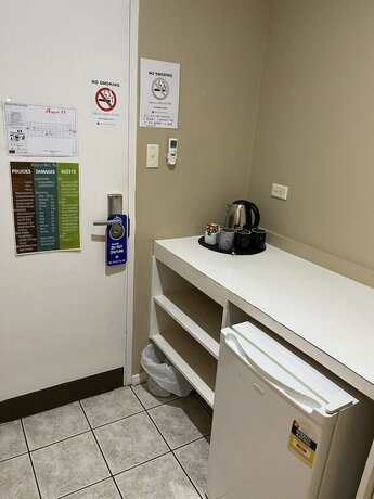 Imagen de la habitación del Motel Winnellie Hotel. Foto 23