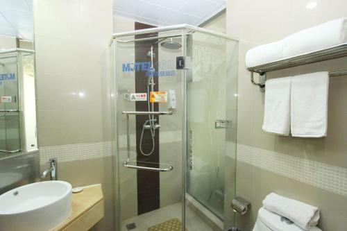 Imagen general del Motel Wuhan East Xihu Qixiong Road. Foto 3