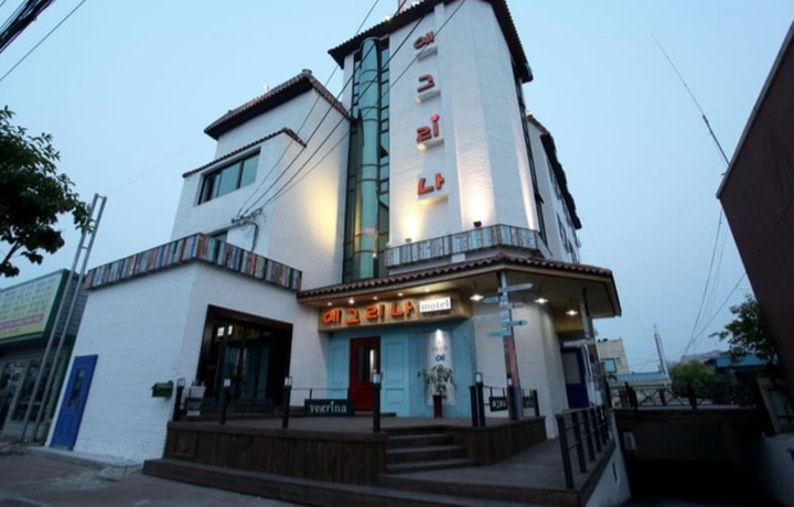 Imagen general del Motel Yegrina. Foto 11