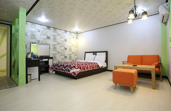 Imagen de la habitación del Motel Yegrina. Foto 22