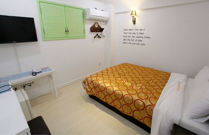 Imagen de la habitación del Motel Yegrina. Foto 24