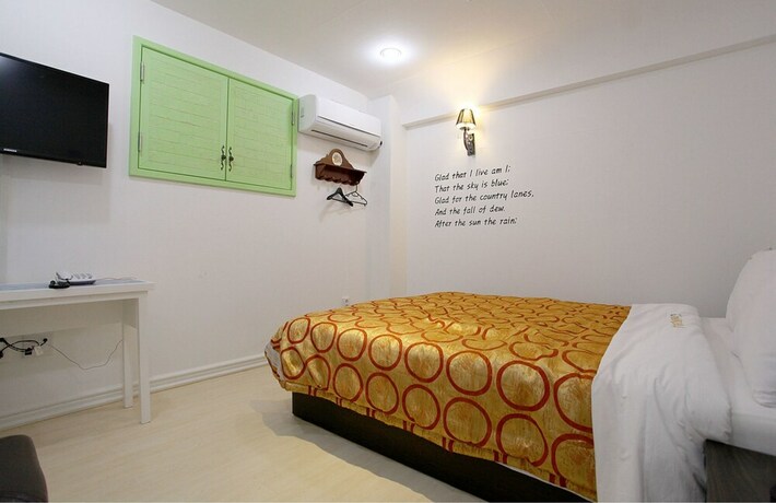 Imagen de la habitación del Motel Yegrina. Foto 30