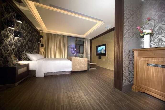 Imagen de la habitación del Motel Yenjim. Foto 21