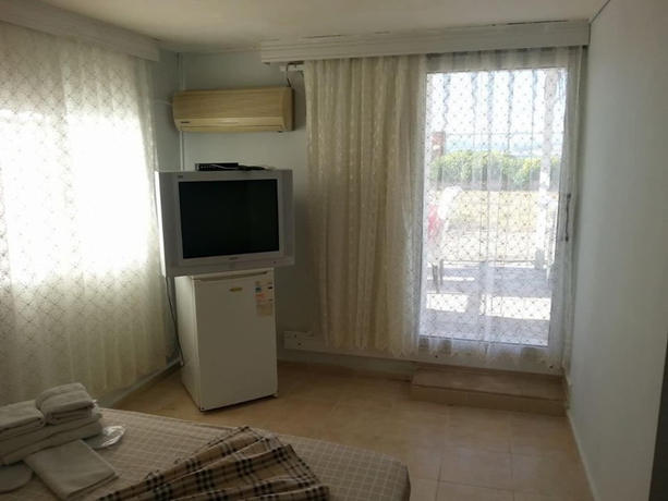 Imagen de los interiores del Motel Yona. Foto 17