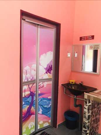 Imagen de la habitación del Motel Zar Permai Dan Homestay. Foto 9