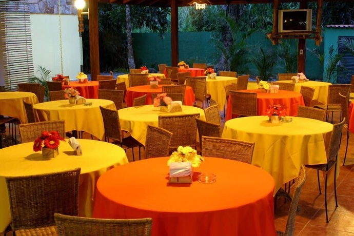 Imagen del bar/restaurante del Pazo Pousada Canto De Itamambuca. Foto 5