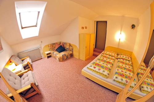 Imagen de la habitación del Pensión 444. Foto 10
