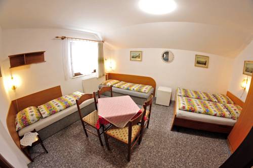 Imagen de la habitación del Pensión 444. Foto 11
