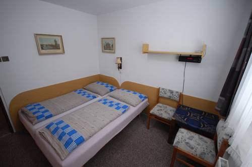 Imagen de la habitación del Pensión 444. Foto 13