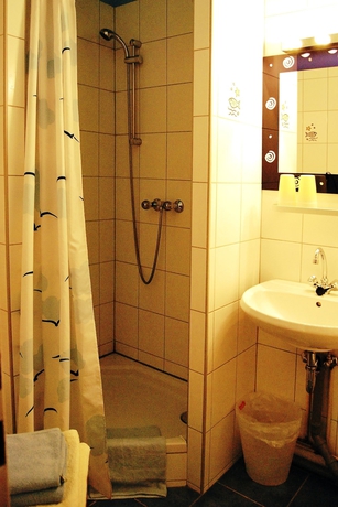 Imagen de la habitación del Pensión ABC, Berl&iacute;n. Foto 10