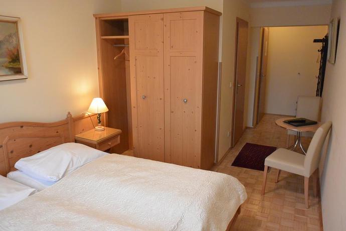 Imagen de la habitación del Pensión ADLERHOF, Salzburgo. Foto 3
