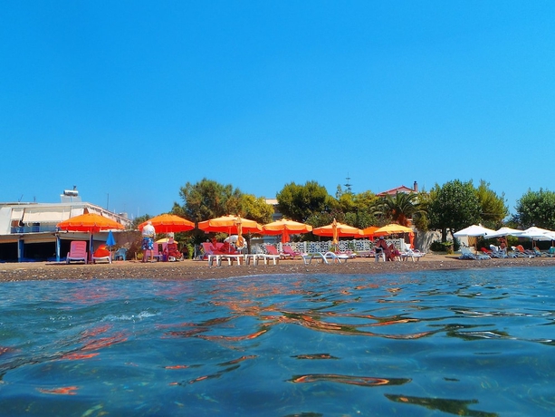 Imagen general del Pensión Akrogiali, Amarynthos. Foto 1