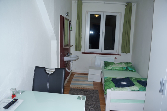 Imagen de la habitación del Pensión Aksaray, Feldkirch. Foto 19
