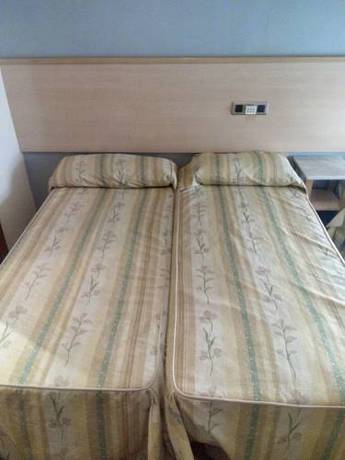 Imagen de la habitación del Pensión Albor II. Foto 9