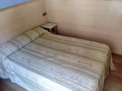 Imagen de la habitación del Pensión Albor II. Foto 15