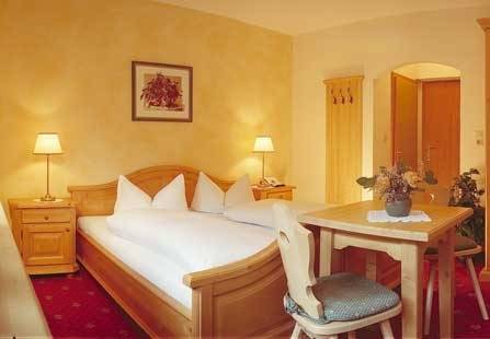 Imagen de la habitación del Pensión Almrausch, NEUSTIFT IM STUBAITAL . Foto 2