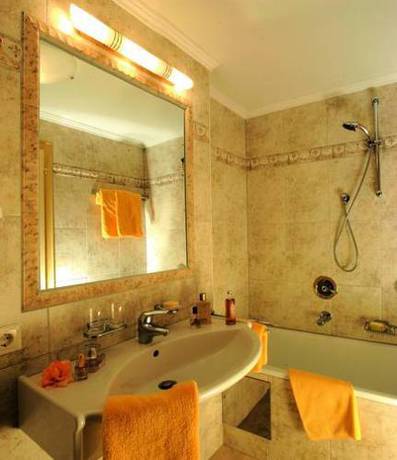 Imagen de la habitación del Pensión Almrausch, NEUSTIFT IM STUBAITAL . Foto 11
