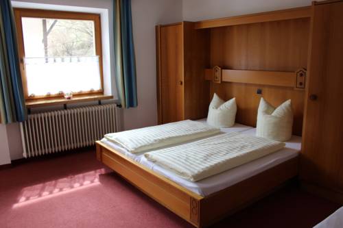 Imagen de la habitación del Pensión Almrose. Foto 5