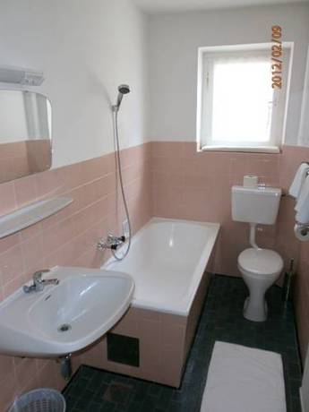 Imagen de la habitación del Pensión Almstern. Foto 13