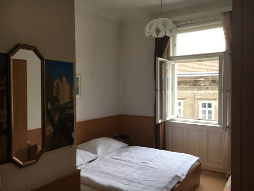 Imagen de la habitación del Pensión Ani. Foto 10