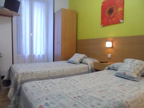 Imagen de la habitación del Pensión Añorga. Foto 8