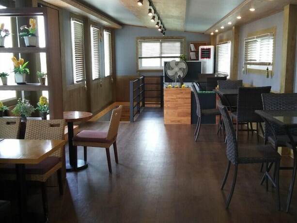 Imagen del bar/restaurante del Pensión Apple Farm, Nonsan. Foto 4