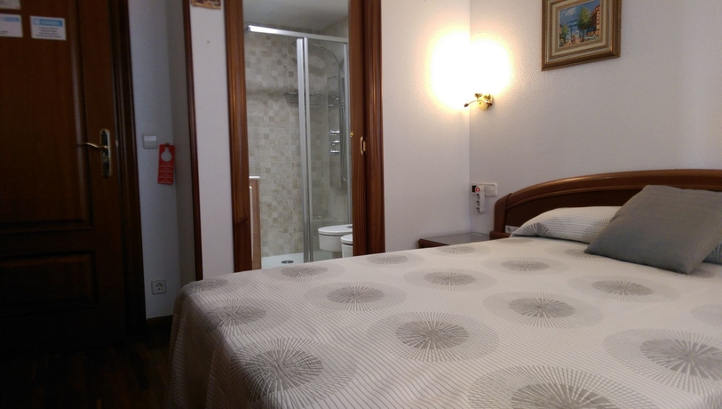 Imagen de la habitación del Pensión Araba. Foto 16