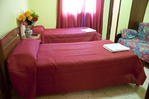 Imagen general del Pensión Aries, Cuenca. Foto 2